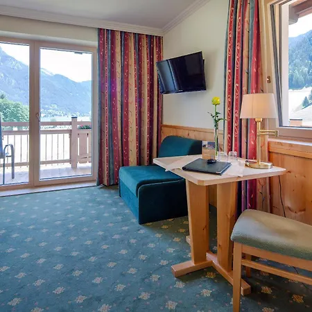Obertuschenhof Homestay *