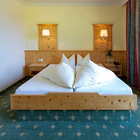 民宿 Obertuschenhof 佩尔蒂绍