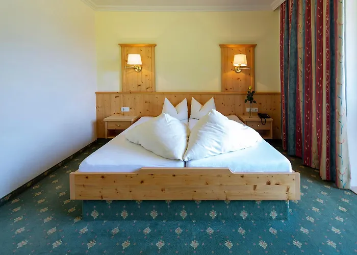 民宿 Obertuschenhof 佩尔蒂绍